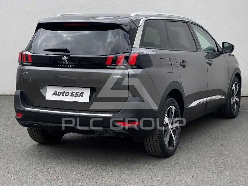 2017 Peugeot 5008
