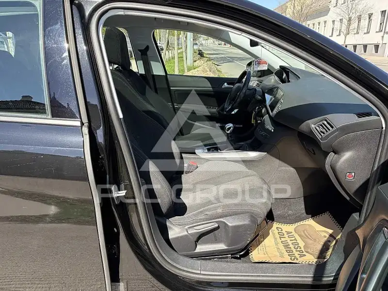 2017 Peugeot 308