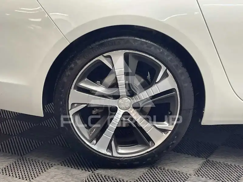 2017 Peugeot 308
