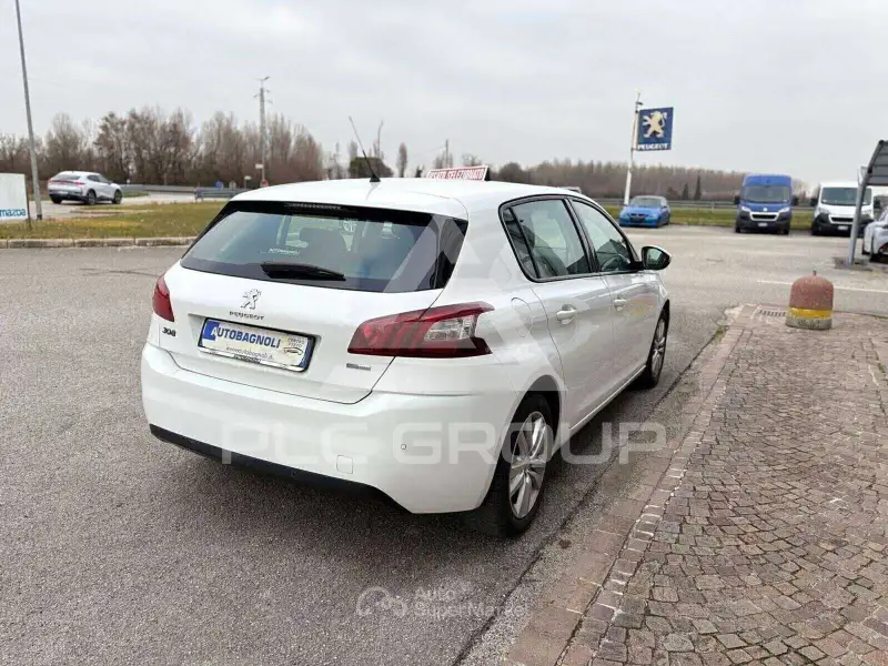2017 Peugeot 308