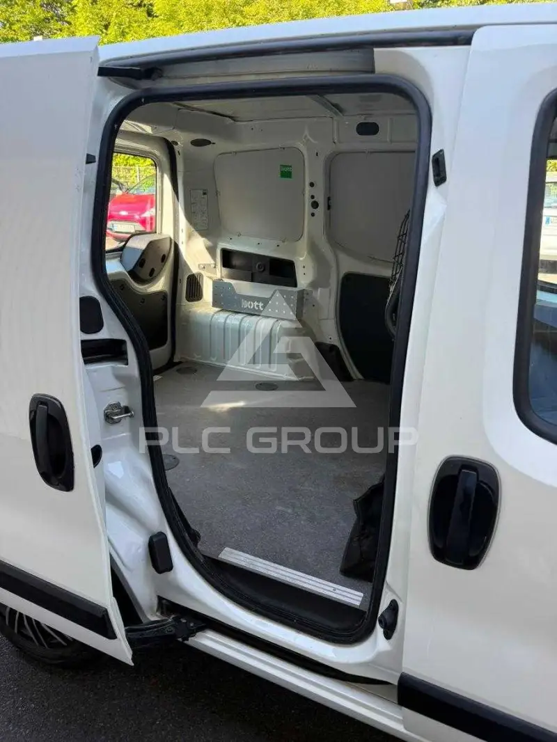 2017 Peugeot Partner