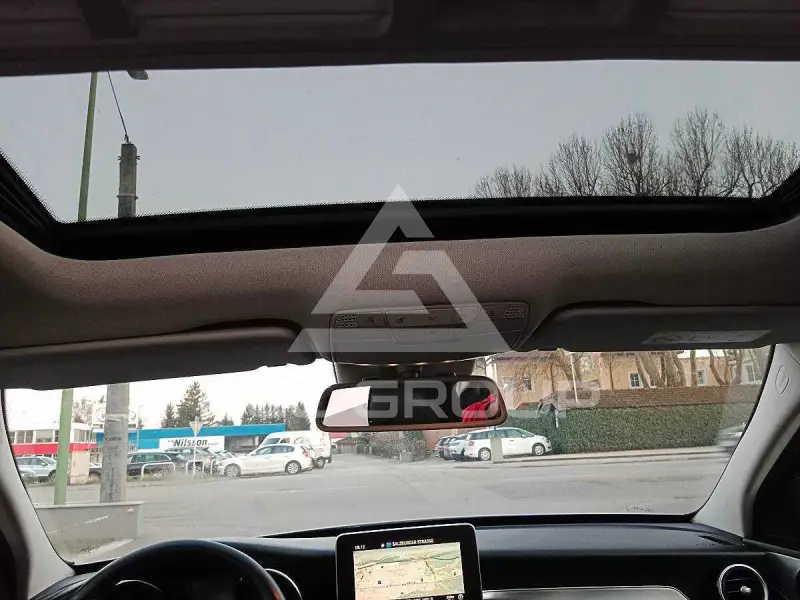 2017 Mercedes Benz C-Class