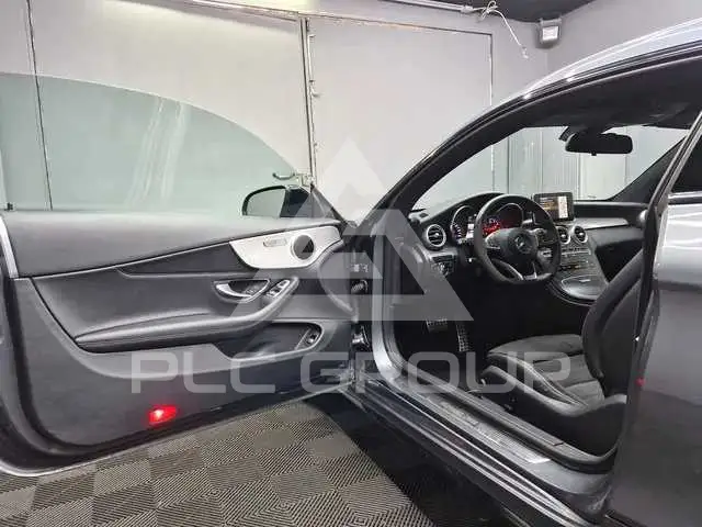 2017 Mercedes Benz C-Class
