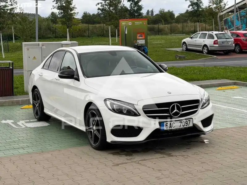 2017 Mercedes Benz C-Class
