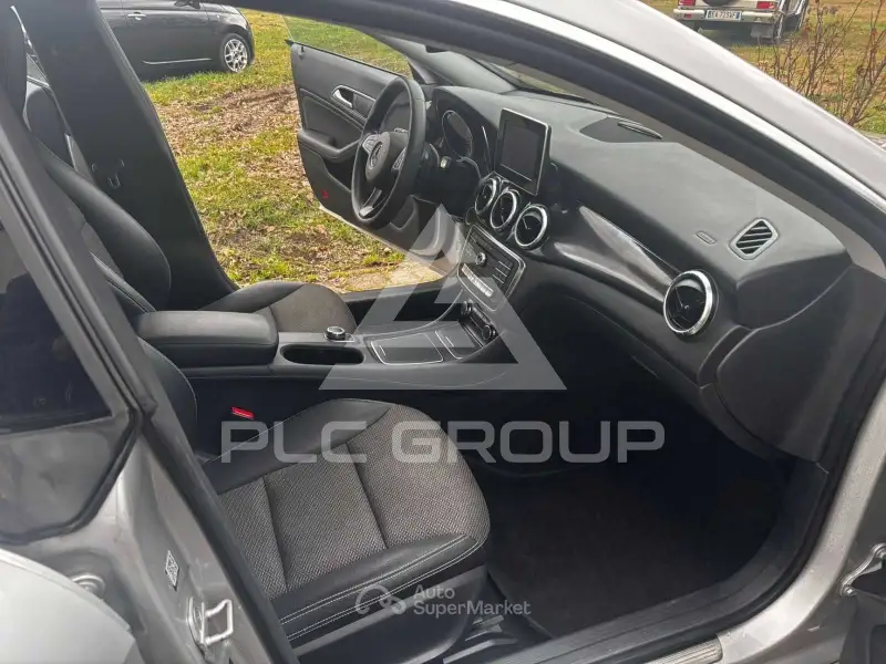 2017 Mercedes Benz CLA-Class