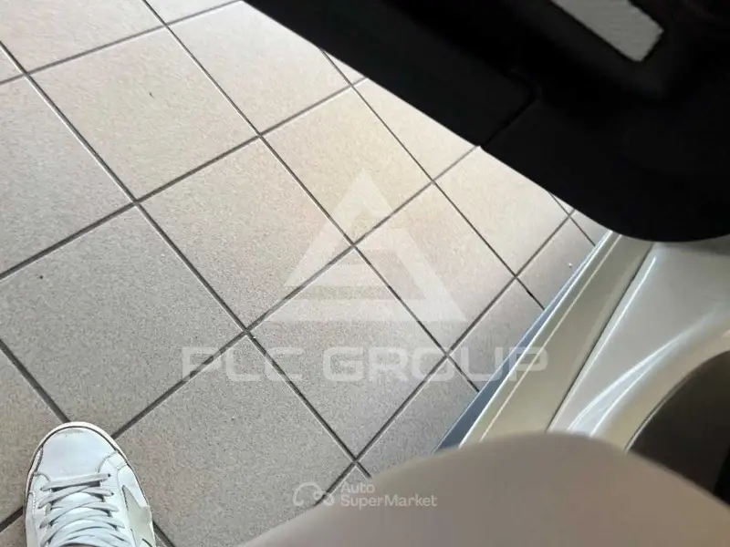 2017 Mercedes Benz GT