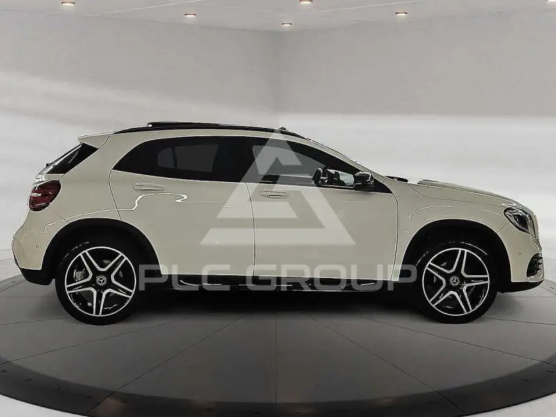 2017 Mercedes Benz GLA-Class