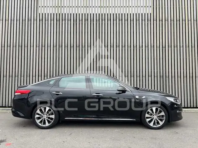 2017 KIA Optima
