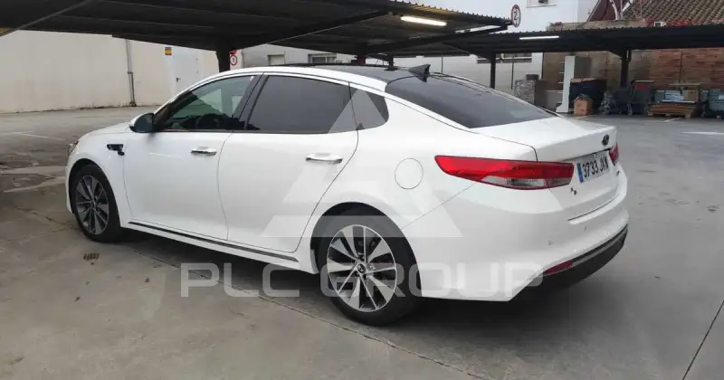 2017 KIA Optima
