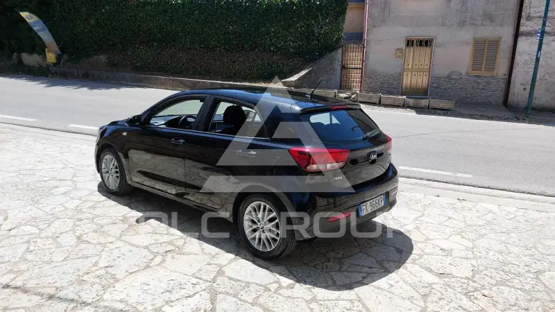 2017 KIA Rio