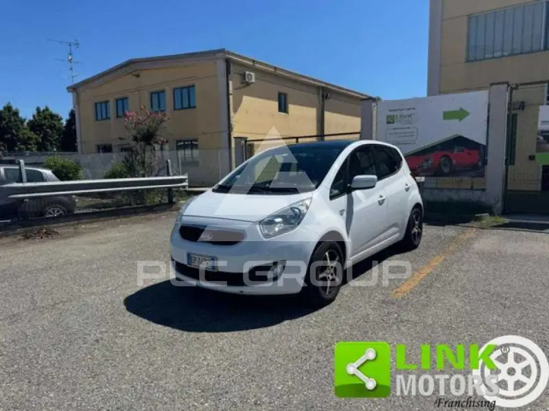 2017 KIA Venga