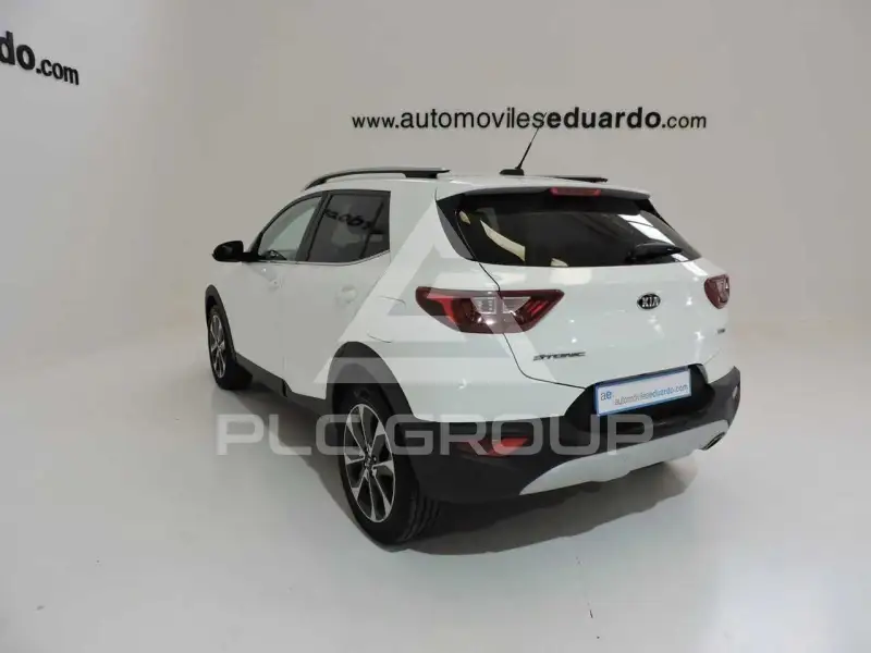 2017 KIA Stonic