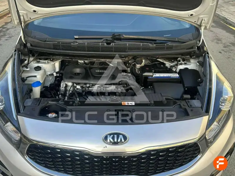 2017 KIA Carens