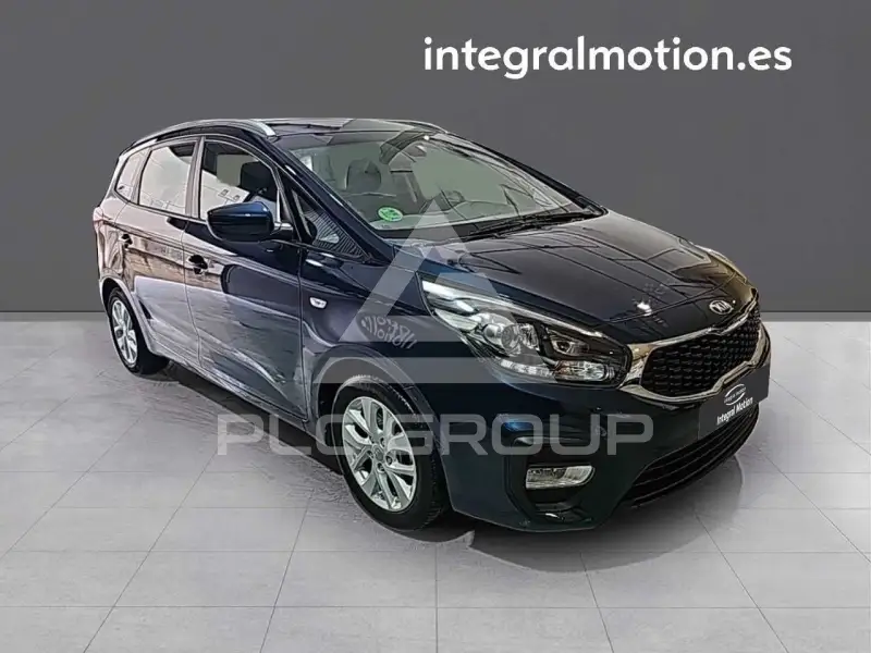 2017 KIA Carens