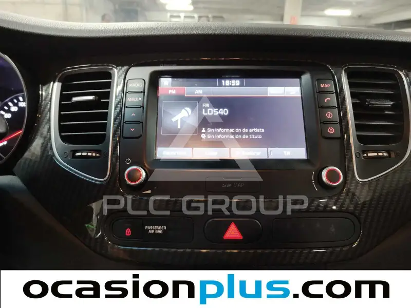 2017 KIA Carens