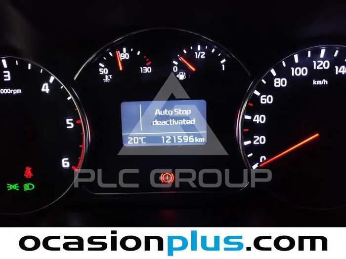 2017 KIA Carens
