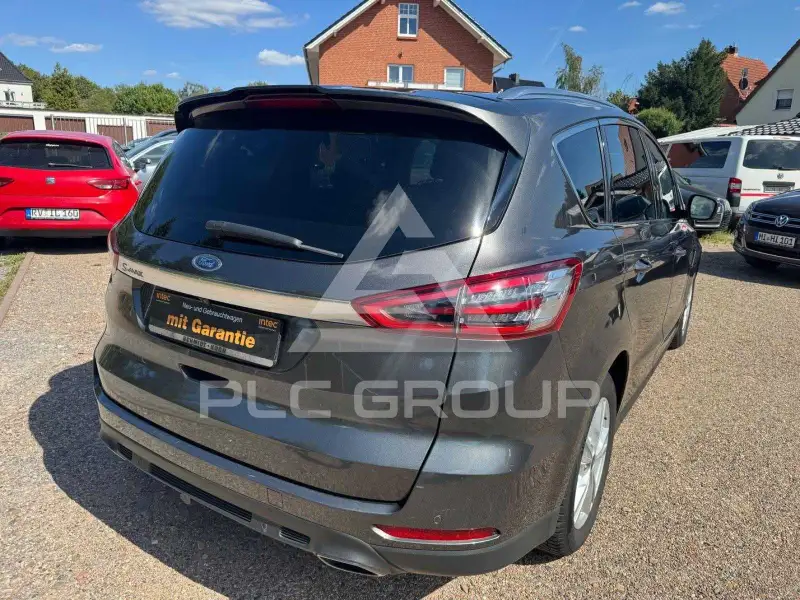 2017 Ford S-Max
