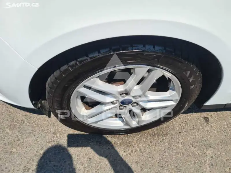 2017 Ford S-Max