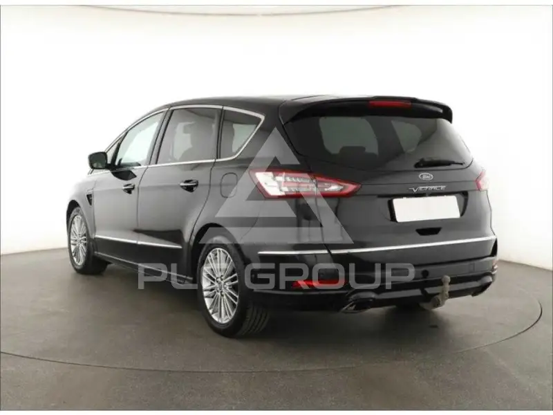 2017 Ford S-Max