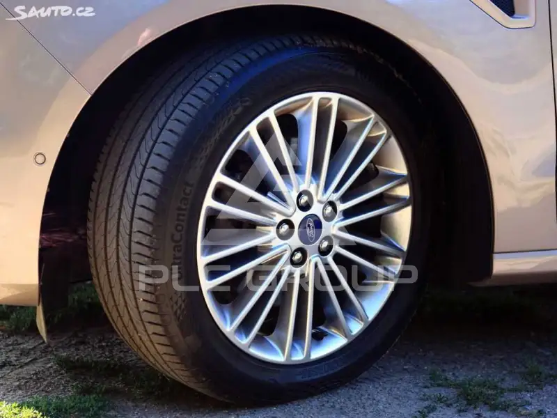 2017 Ford S-Max