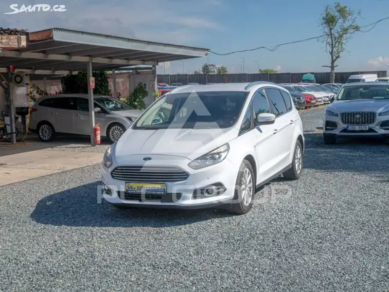 2017 Ford S-Max
