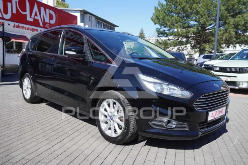 2017 Ford S-Max