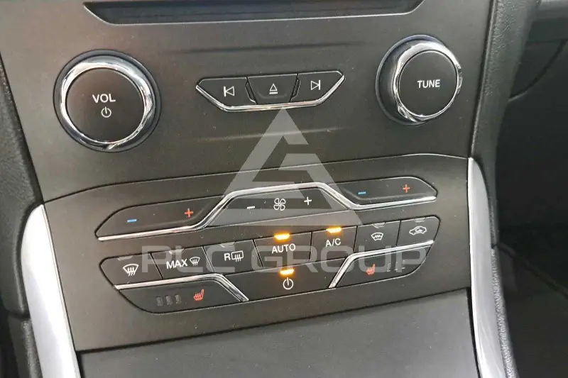 2017 Ford S-Max