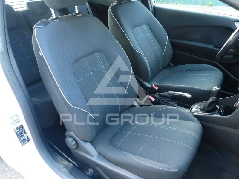 2017 Ford FIESTA