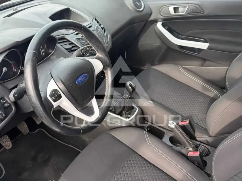 2017 Ford FIESTA