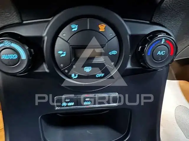 2017 Ford FIESTA