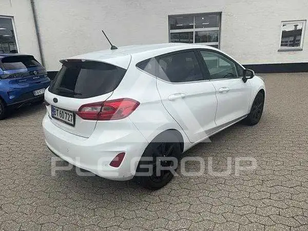 2017 Ford FIESTA