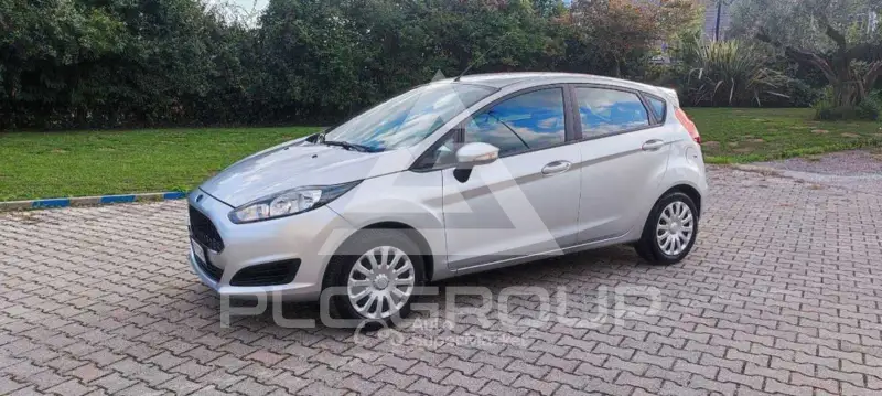 2017 Ford FIESTA