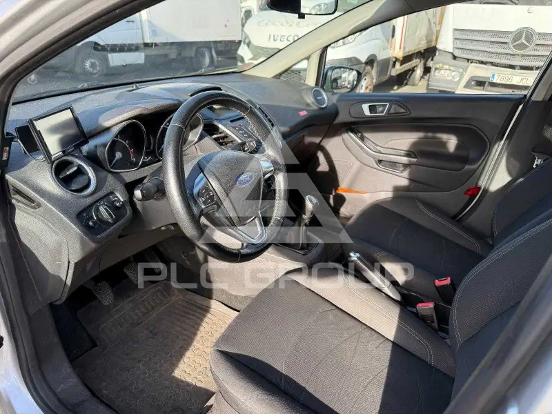 2017 Ford FIESTA