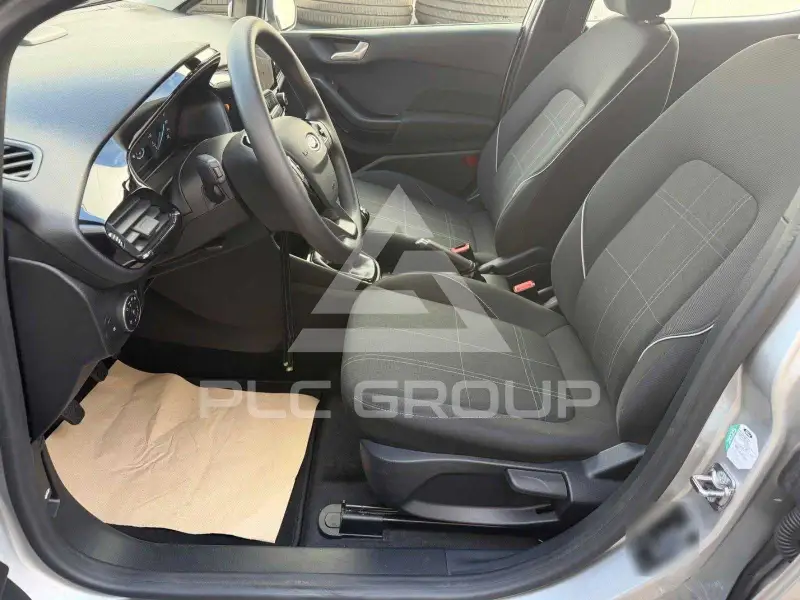 2017 Ford FIESTA