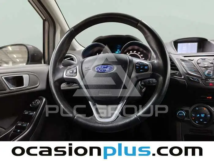 2017 Ford FIESTA