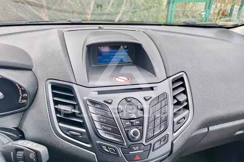 2017 Ford FIESTA