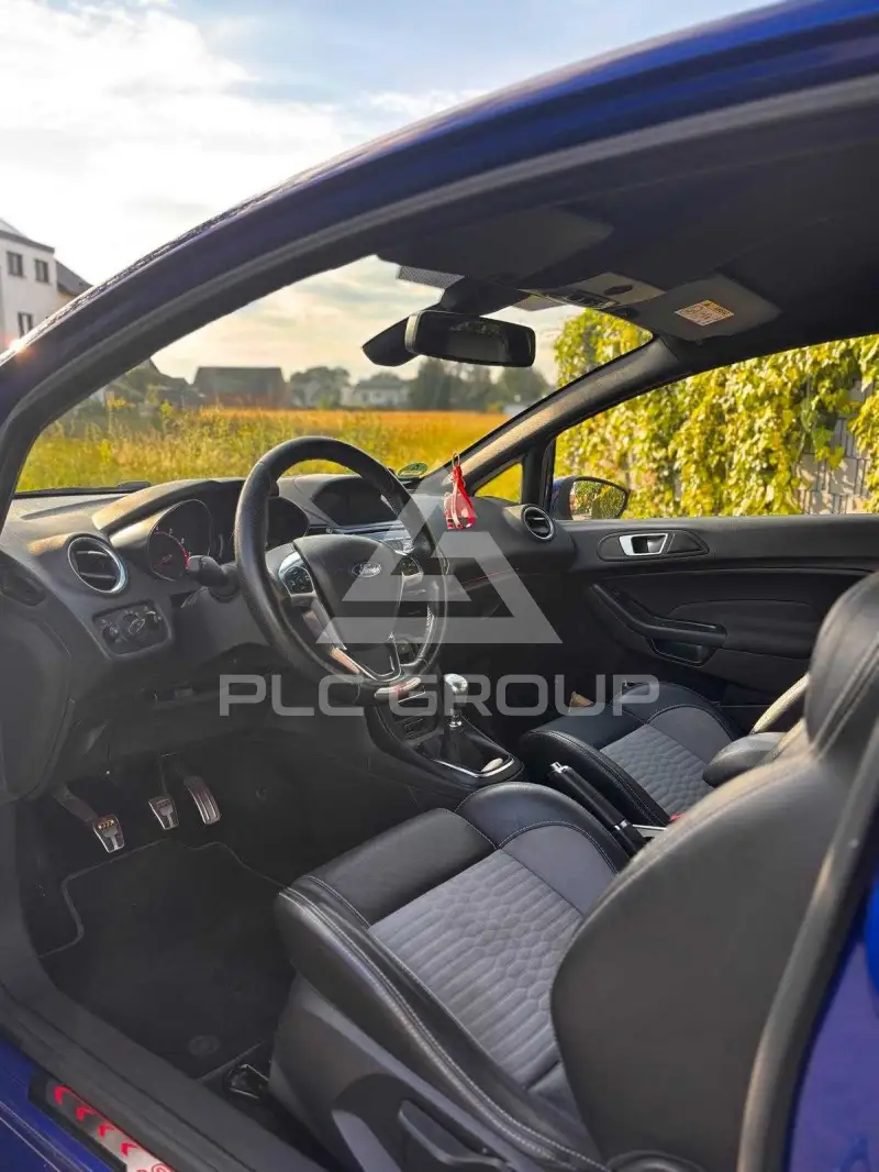 2017 Ford FIESTA
