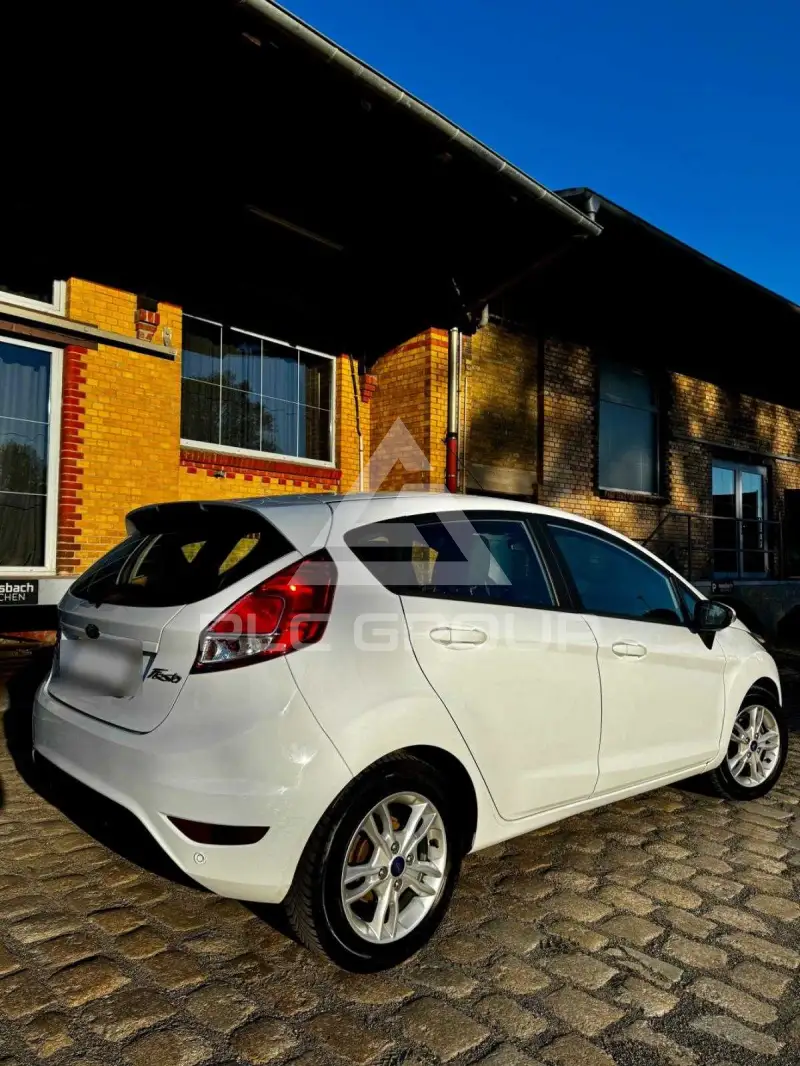 2017 Ford FIESTA