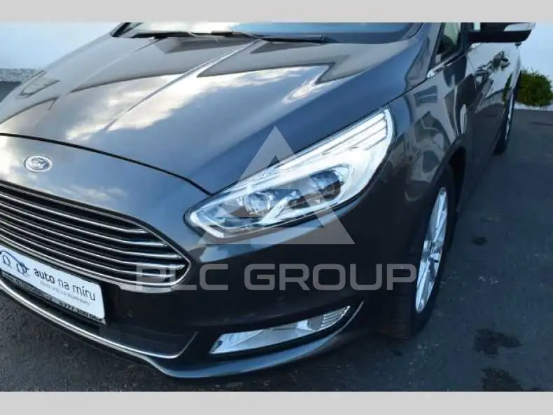 2017 Ford GALAXY