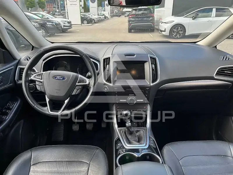 2017 Ford GALAXY