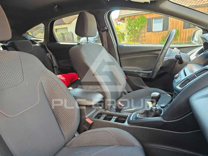 2017 Ford FOCUS