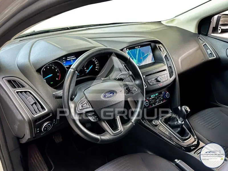 2017 Ford FOCUS
