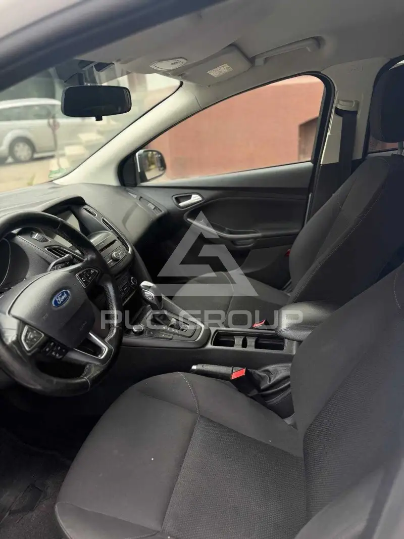 2017 Ford FOCUS