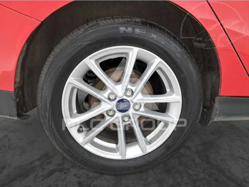 2017 Ford FOCUS