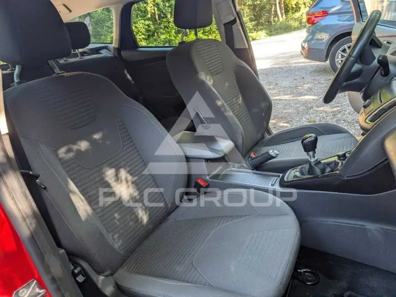 2017 Ford FOCUS