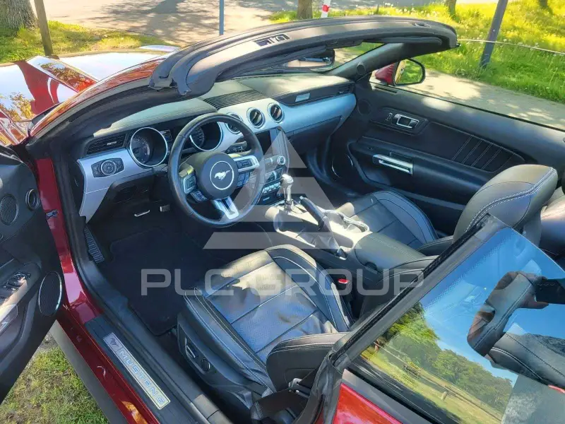 2017 Ford MUSTANG
