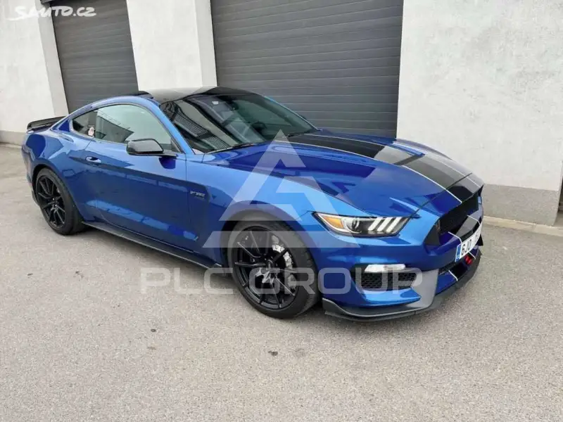 2017 Ford MUSTANG