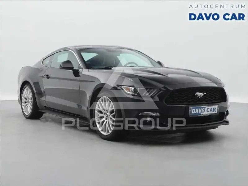 2017 Ford MUSTANG