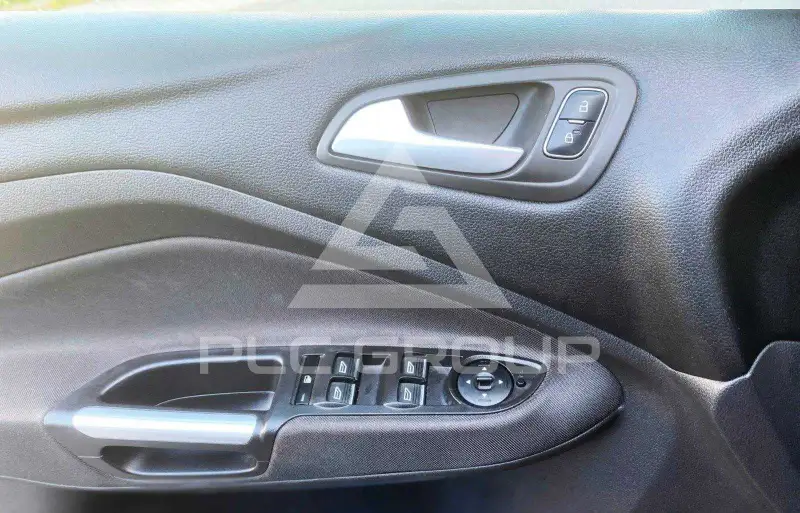 2017 Ford C-MAX