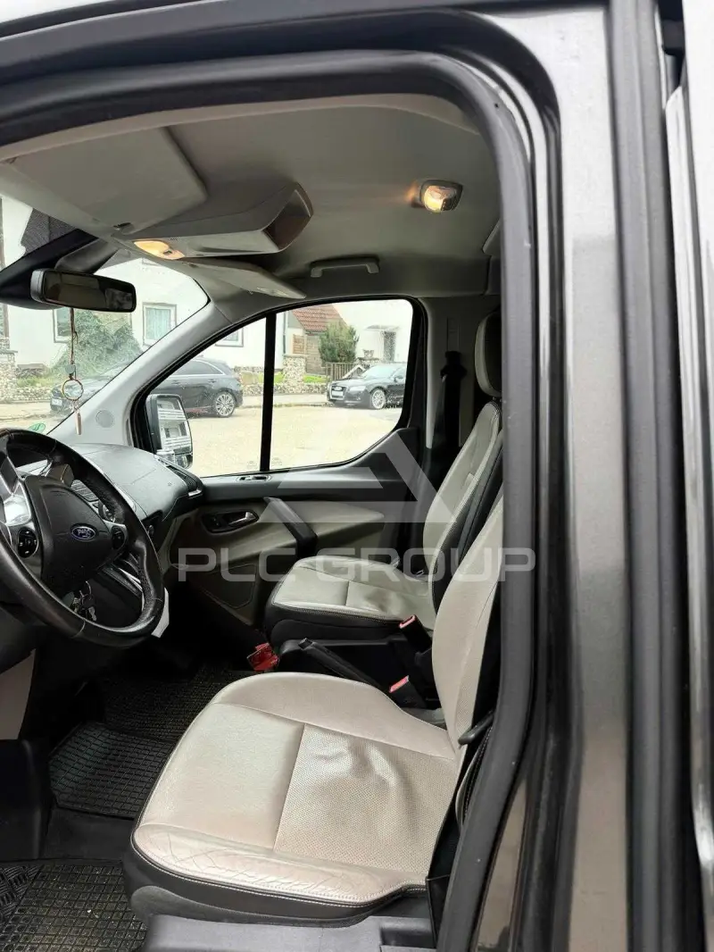 2017 Ford Tourneo
